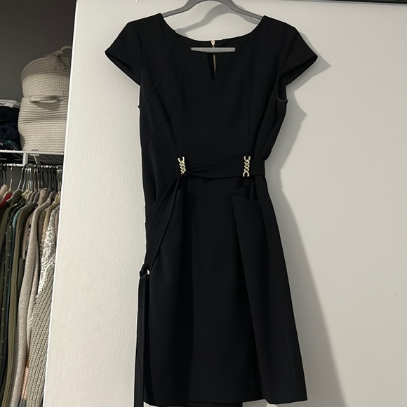 Black business dress worn twice. - Picture 1 of 6
